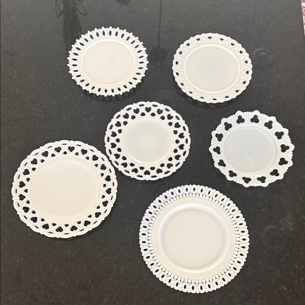 Set of 6 - Vintage Westmoreland Glass Plate - White Lace Edge Plates